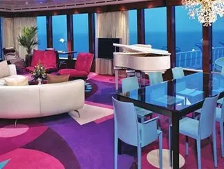 The Haven Courtyard Penthouse with Balcony