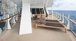 Spacious AquaTheater Suite with Large Balcony - 2 Bedrooms