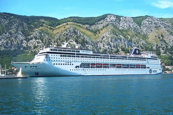 MSC Armonia