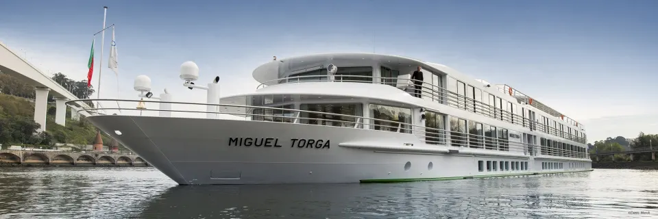 MS Miguel Torga