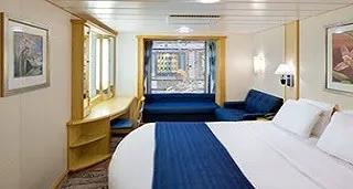 Connecting Promenade Interior