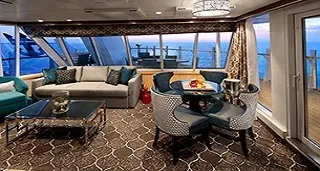 Spacious AquaTheater Suite - 1 Bedroom